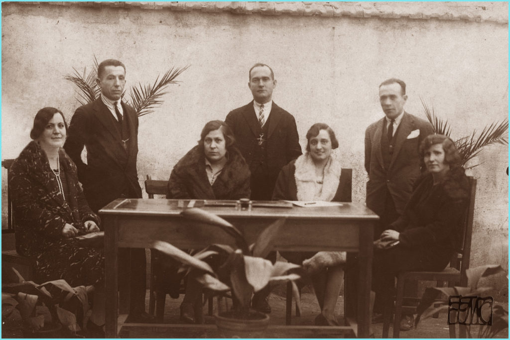 Grupo de maestros del colegio la ferroviaria año 1925