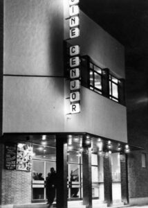 Fachada cine Cenjor