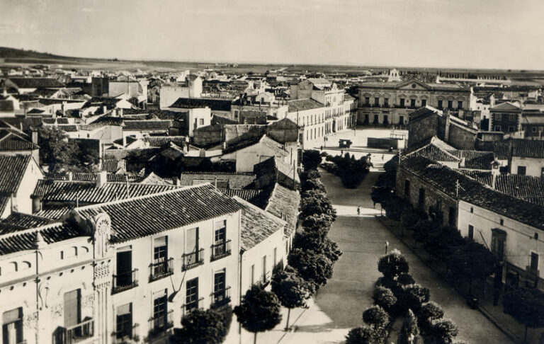 Panoramica plaza años 50