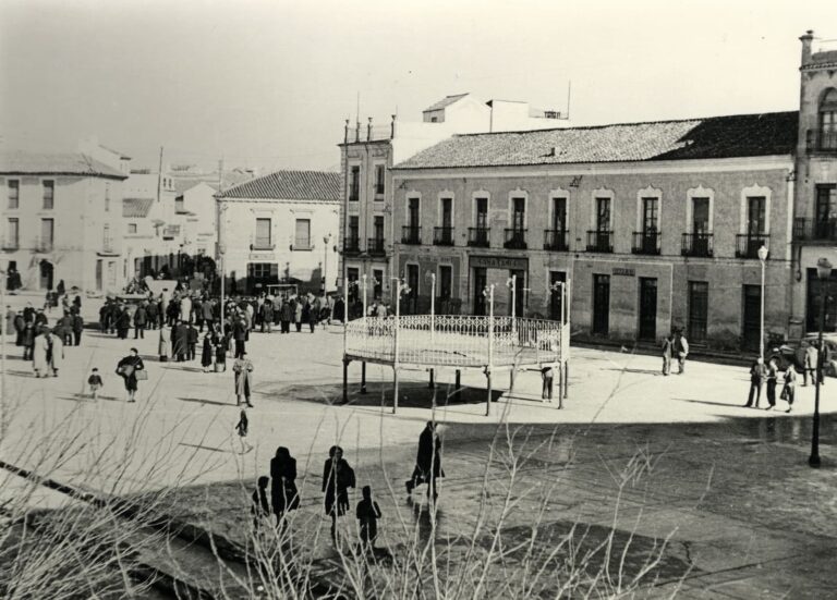 La plaza años 50