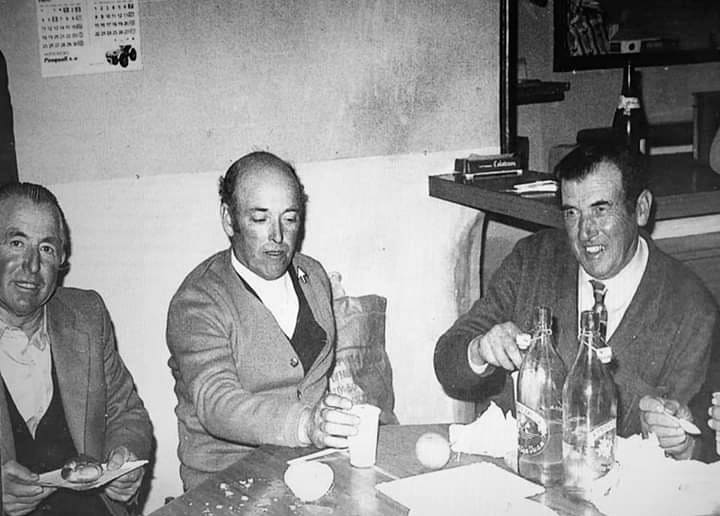 Almuerzo con gaseosa. Años 60.